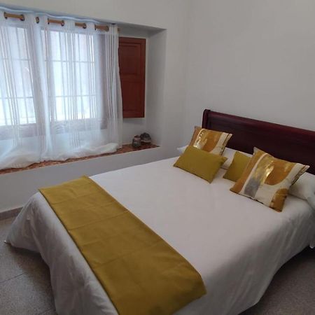 Casa Fernando Y Maruja Apartman Pego Kültér fotó